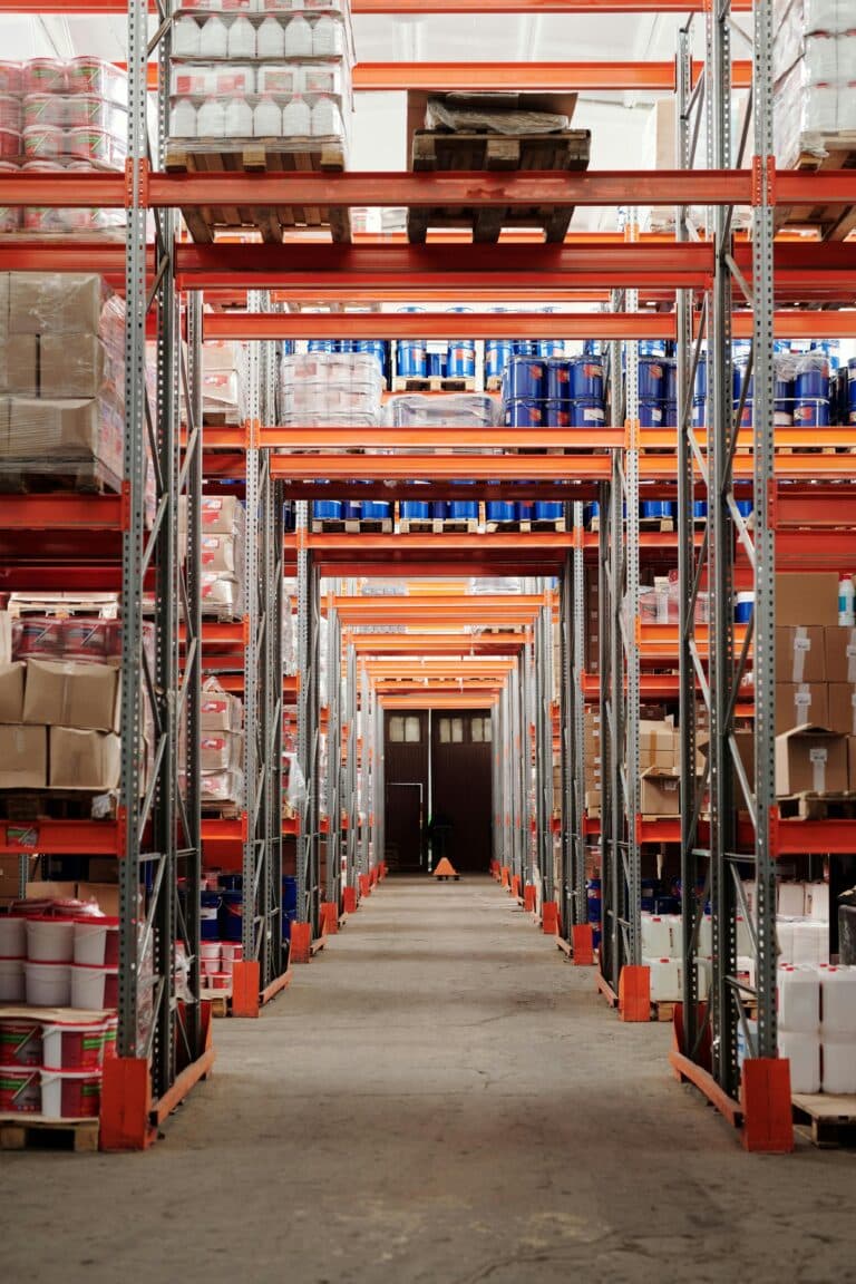 How Temperature-Controlled Storage Benefits the Storage of Sensitive Items | B & B Food Services